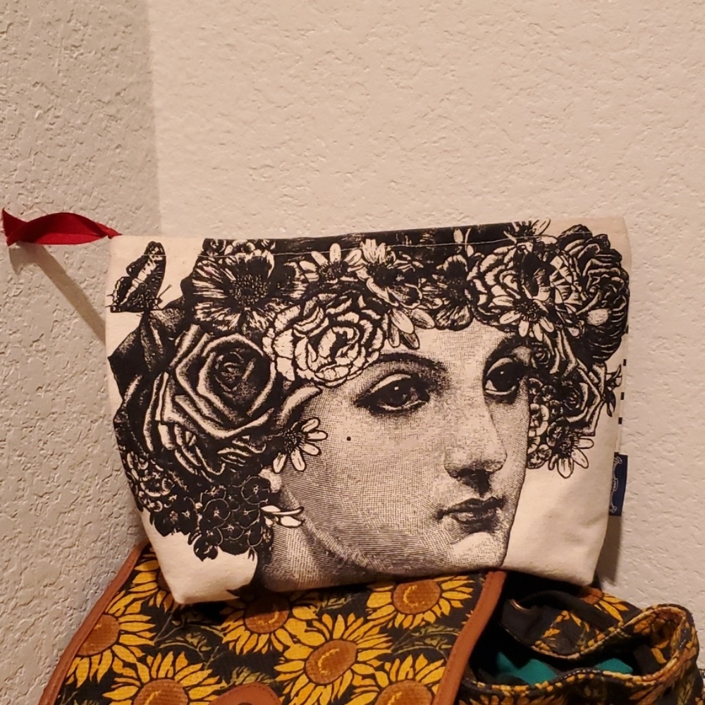 Chase and Wonder makeup bag